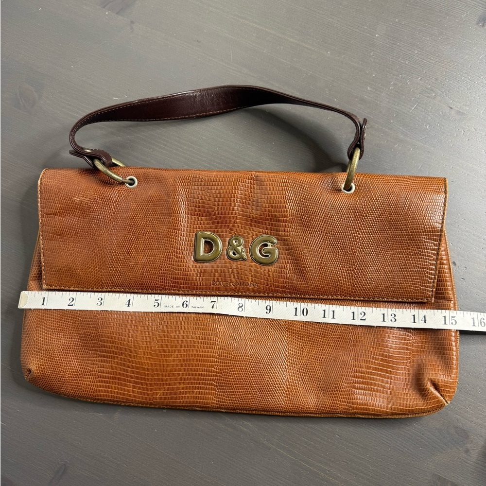 Dolce & Gabbana Brown Textured Leather Shoulder Bag with Dark Brown Handle - Picture 9 of 12